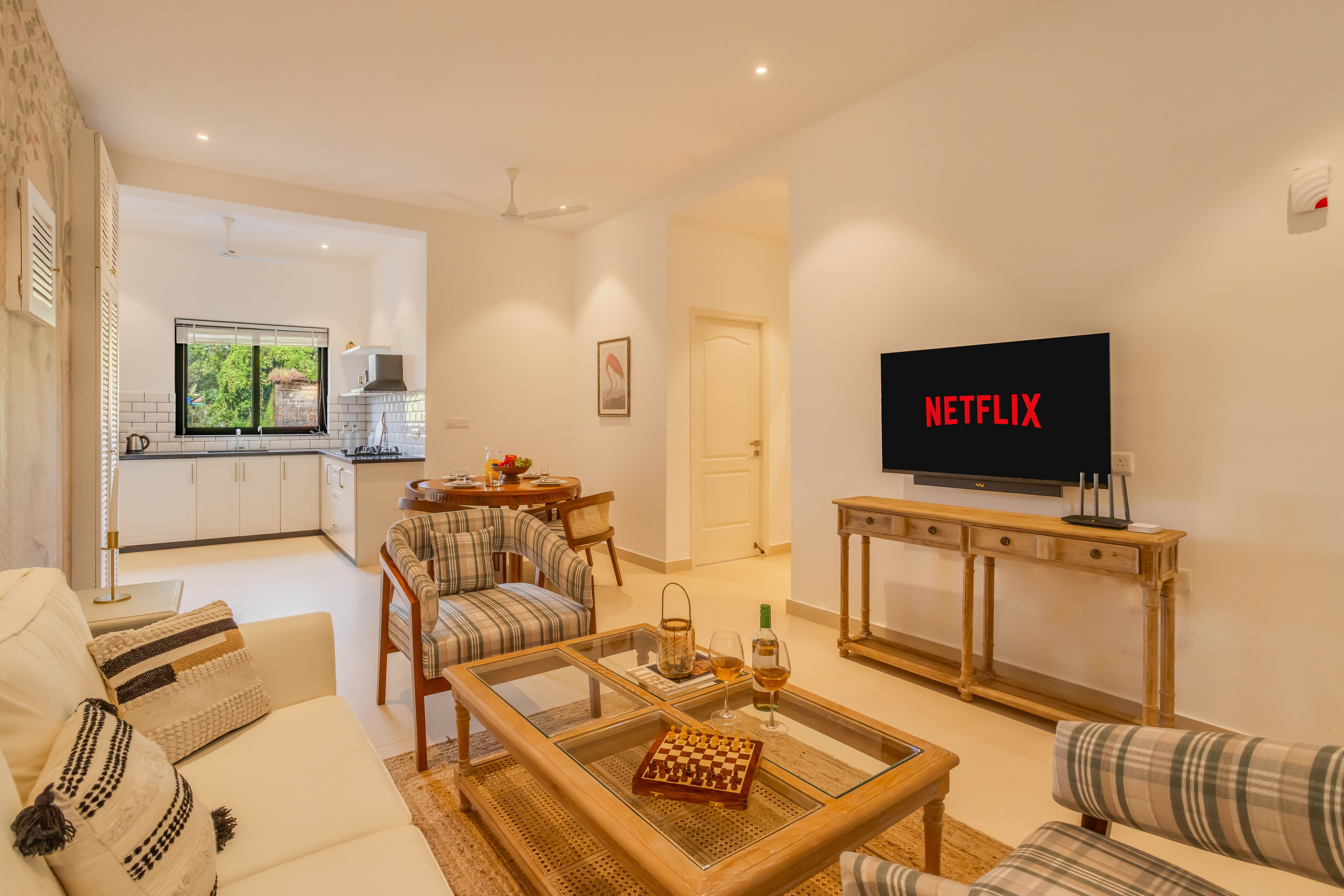 Modern 2BHK w Private Plunge Pool & Lawn | Siolim - 17