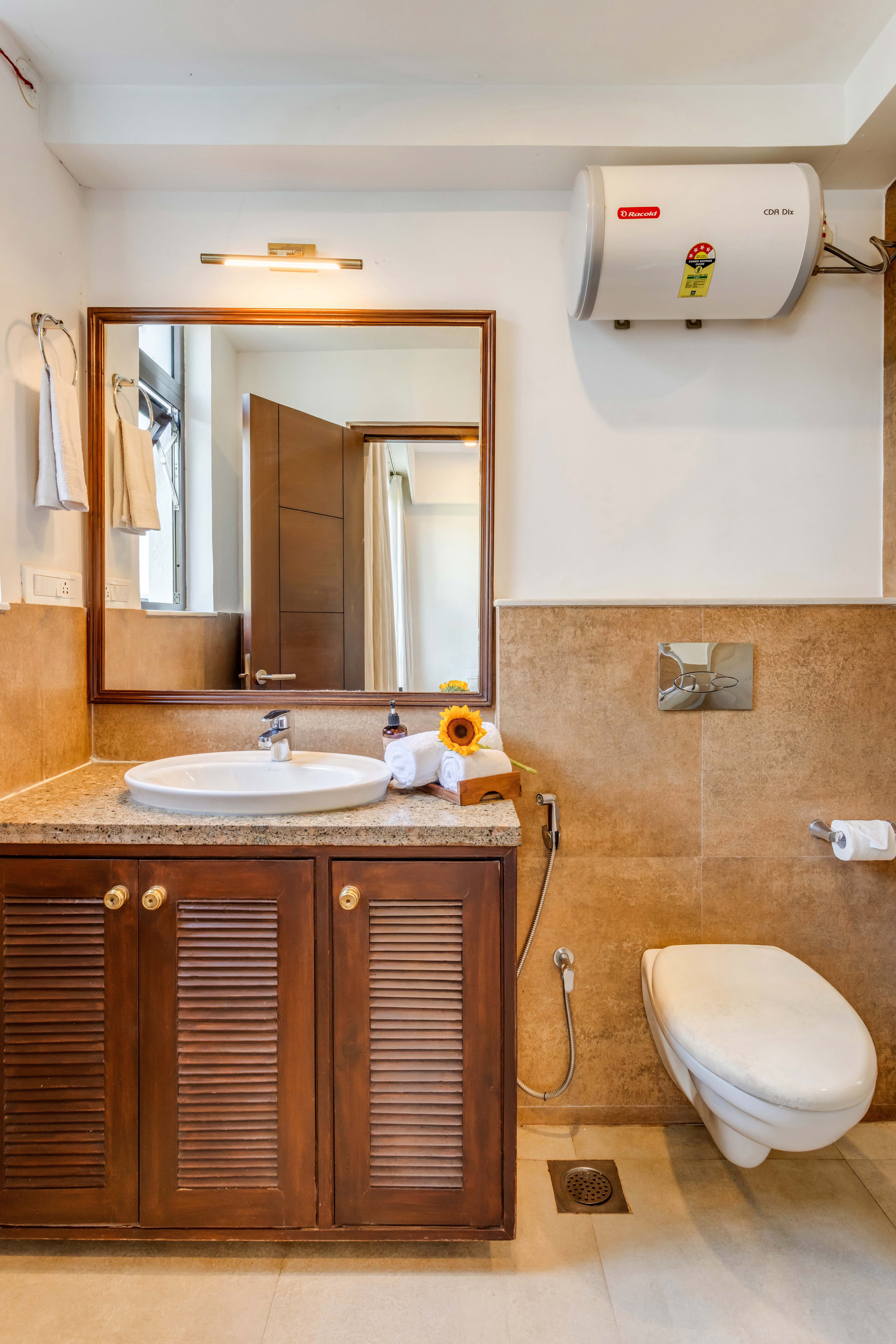 Serene 2BHK with Pool | 5 mins to Candolim Beach - 98
