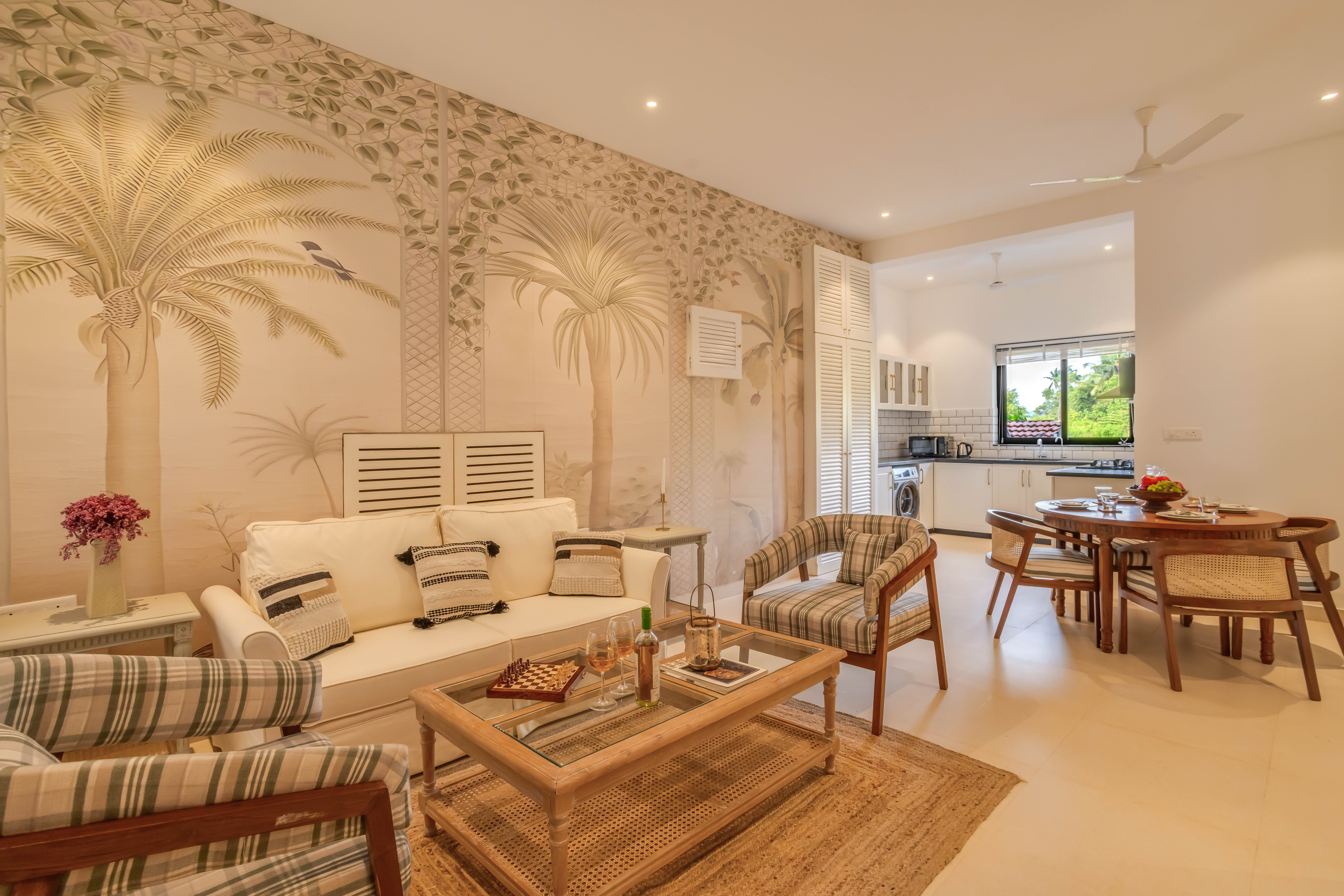 Modern 2BHK w Private Plunge Pool & Lawn | Siolim - 3
