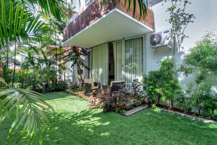 Modern Tropical 2BHK | Near Beach | Pool & Garden - 35