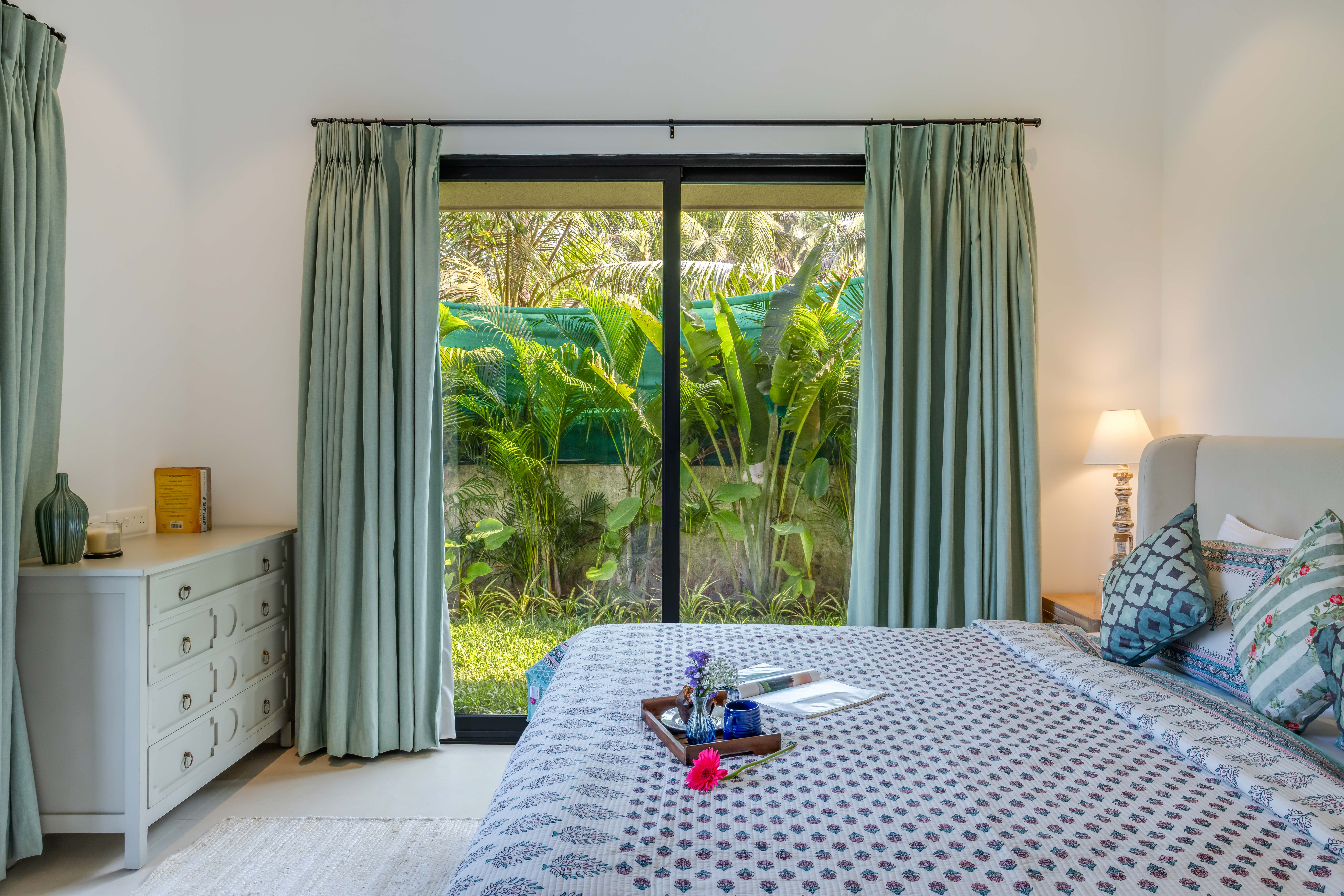 Modern 2BHK w Private Plunge Pool & Lawn | Siolim - 35