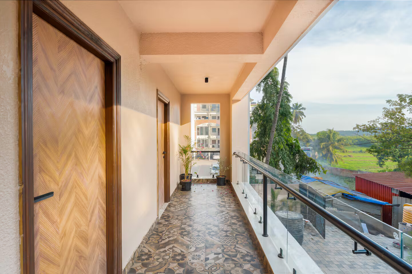 Chic 2BHK in Candolim | 5 Min to Beach, Pool & Gym - 69