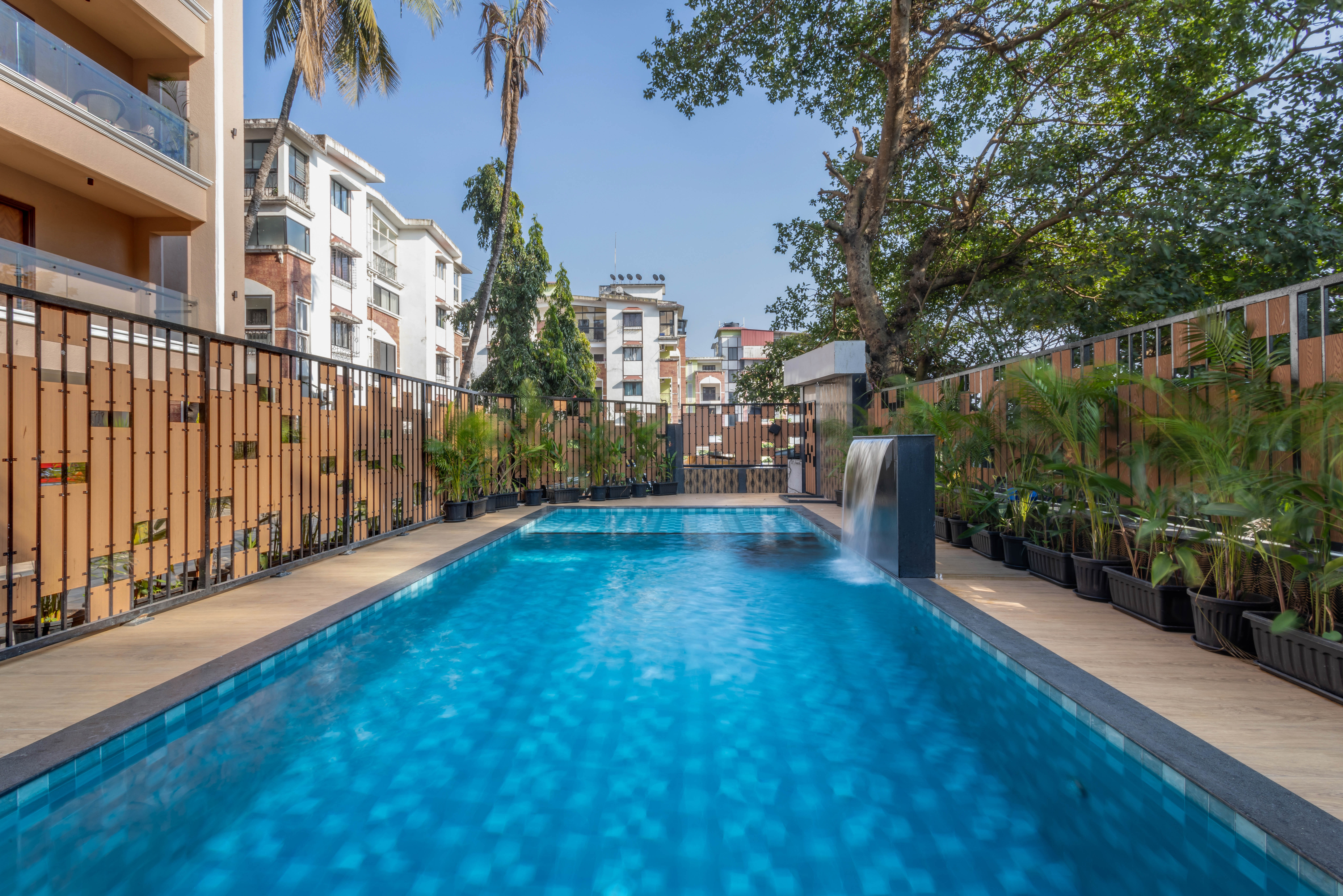 Chic 2BHK in Candolim | 5 Min to Beach, Pool & Gym - 11