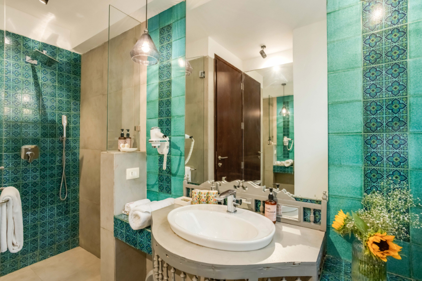 Modern Tropical 2BHK | Near Beach | Pool & Garden - 33