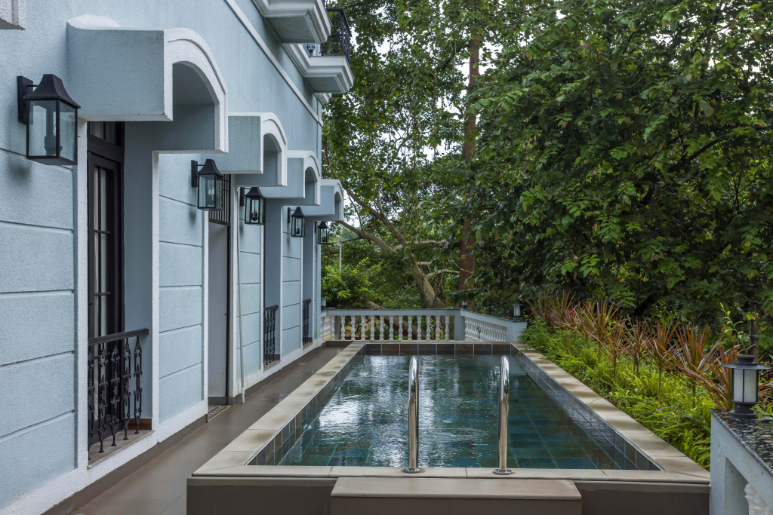Luxury 3BR Duplex with Pool in Goa's Beverly Hills - 5