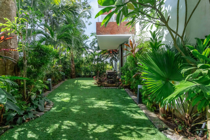 Modern Tropical 2BHK | Near Beach | Pool & Garden - 37