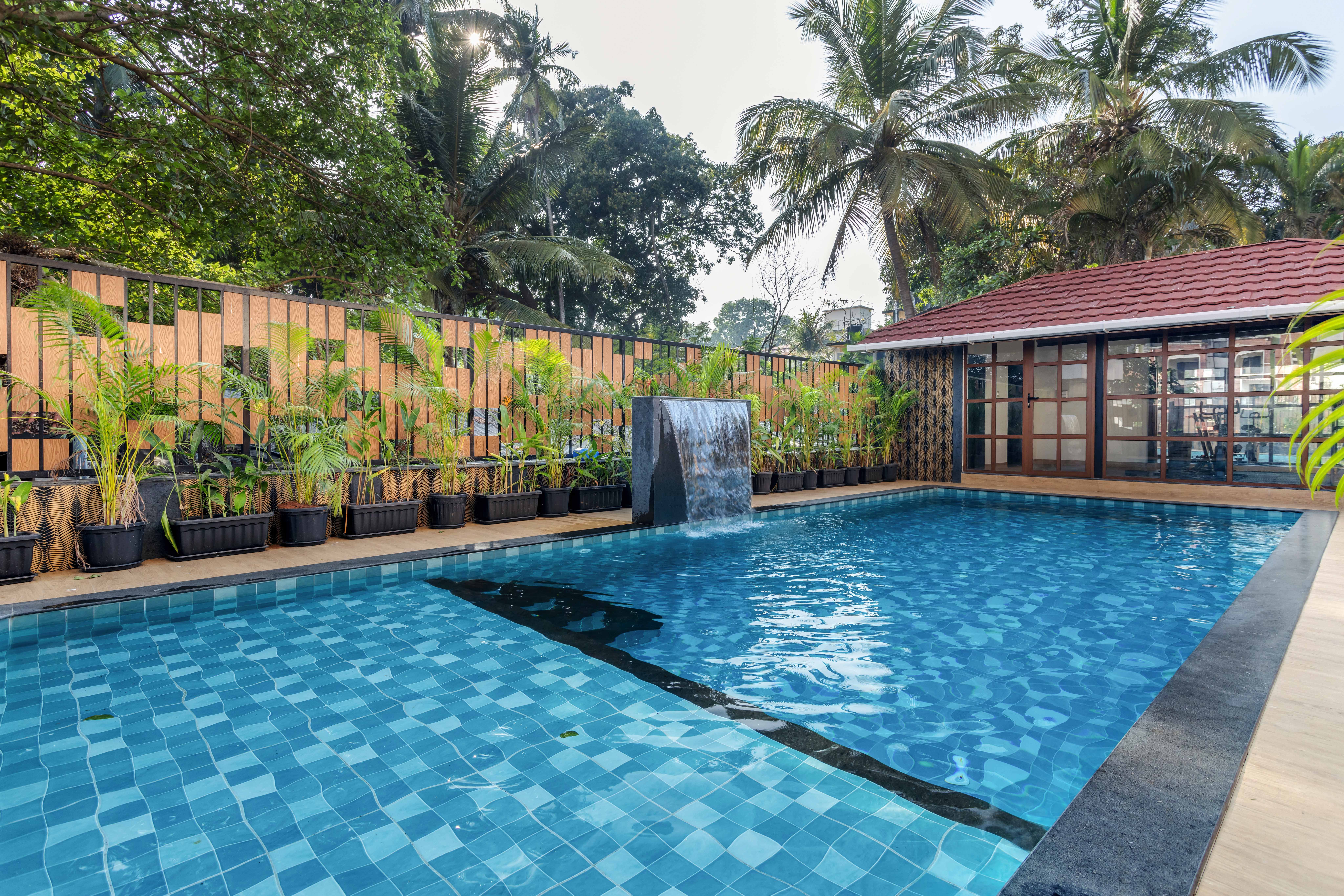 Chic 2BHK in Candolim | 5 Min to Beach, Pool & Gym - 15