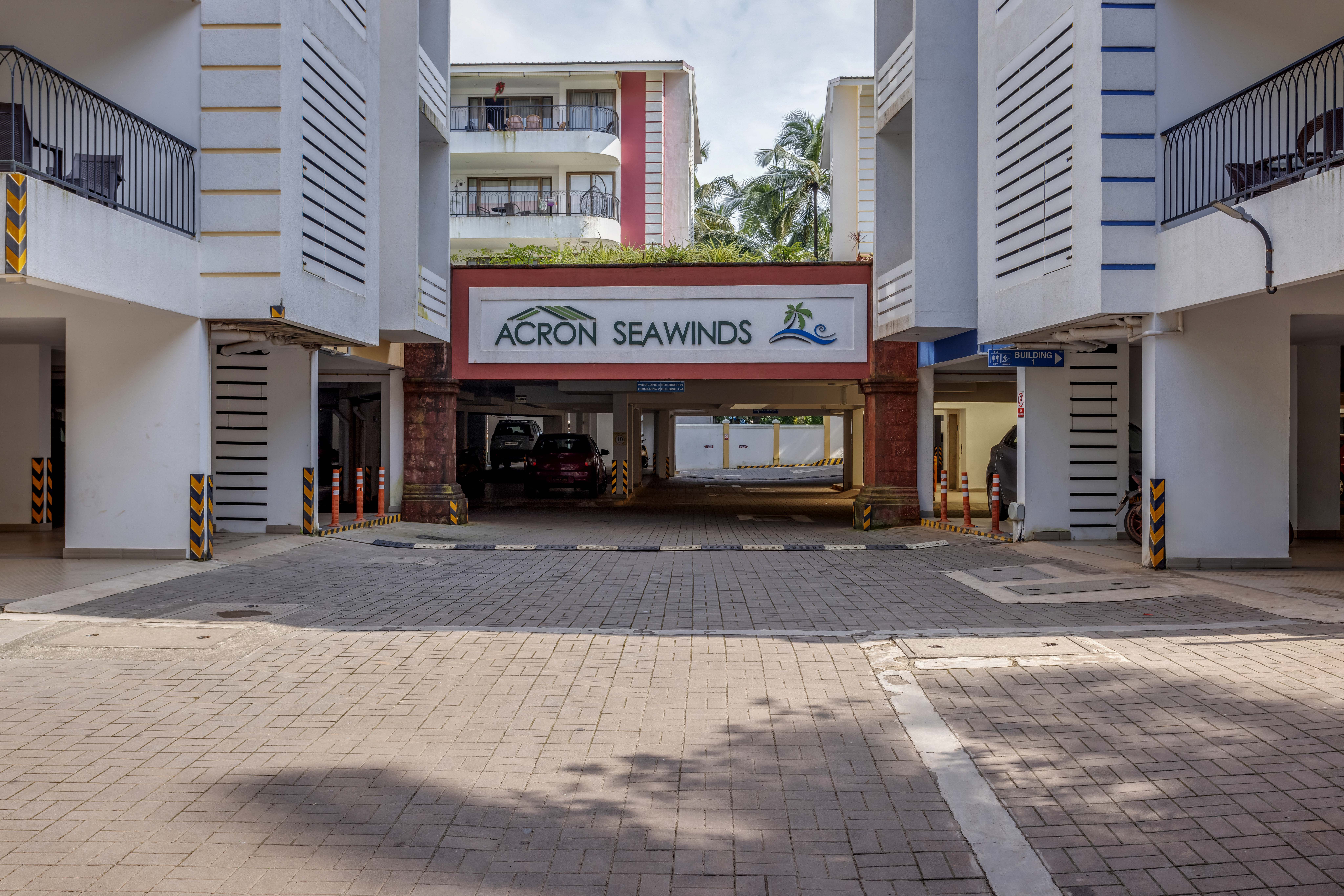 2BR w Pool & Sauna | Near Calangute Beach - 50