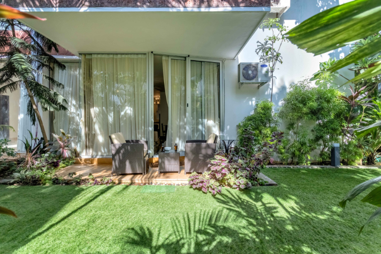 Modern Tropical 2BHK | Near Beach | Pool & Garden - 43