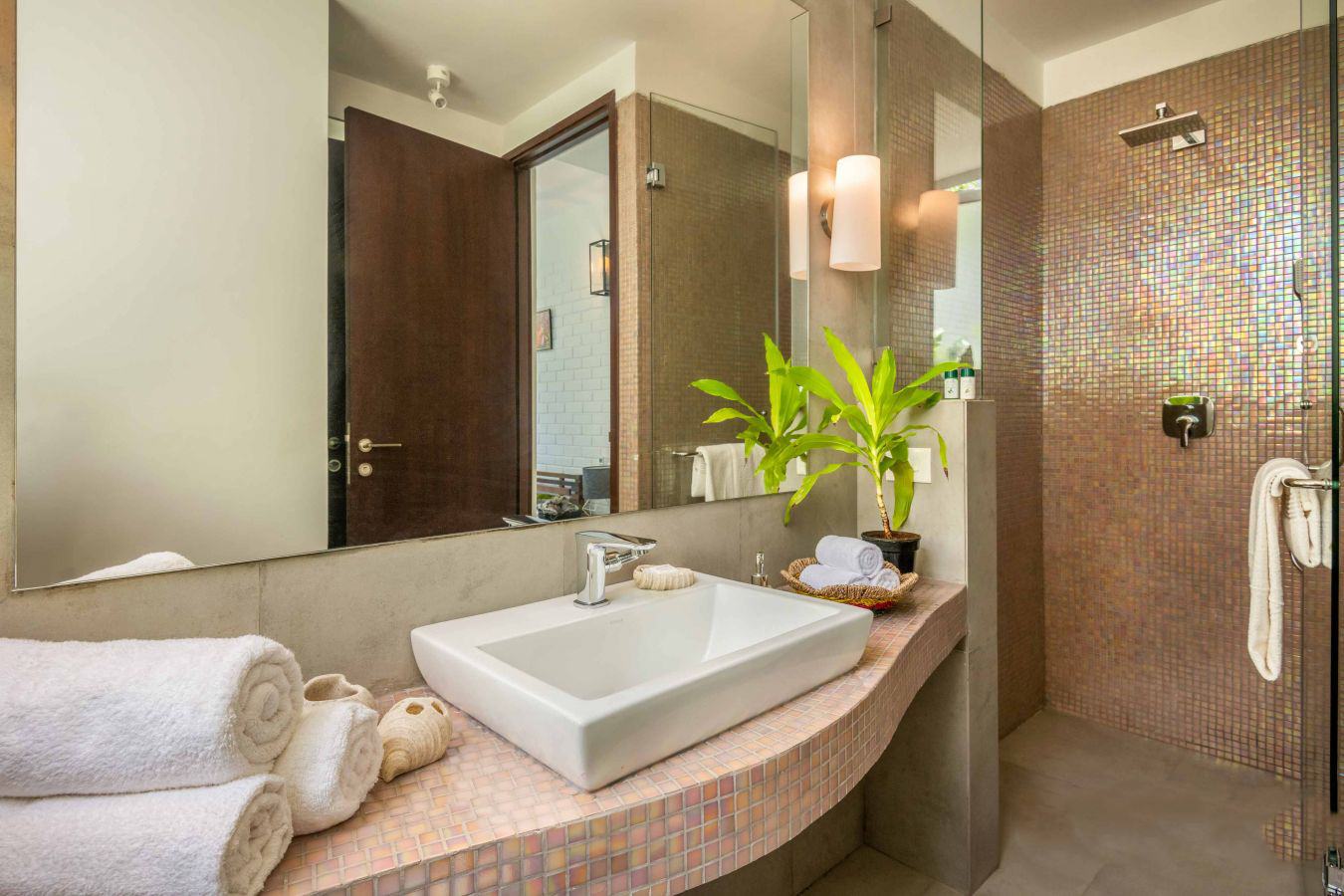 2BR Apartment w pool in Candolim - 15