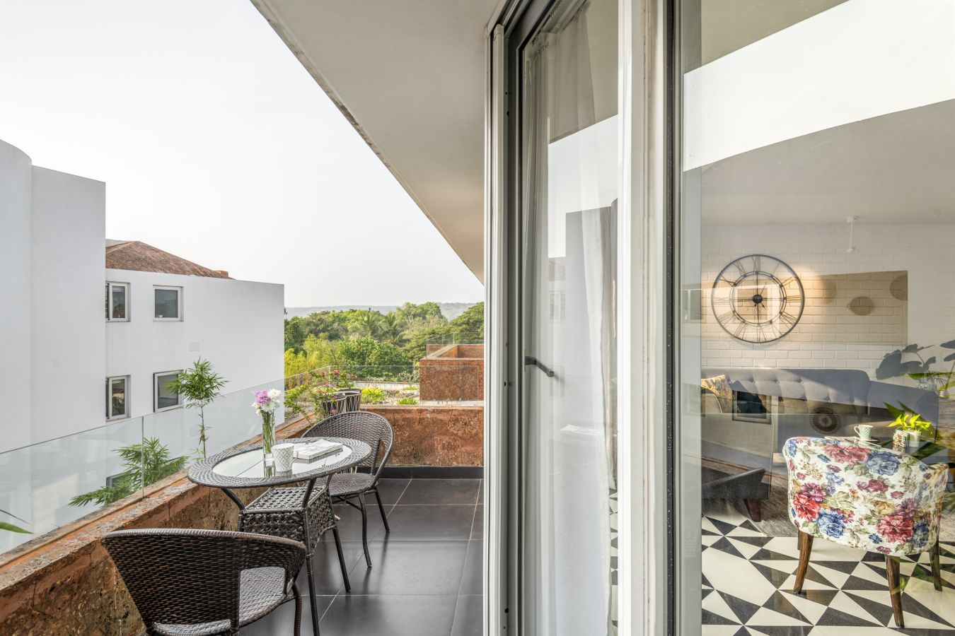 2BR Apartment w pool in Candolim - 5