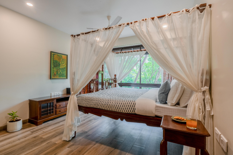 Sol Banyan by Hireavilla - 2BR w pool in Candolim - 17