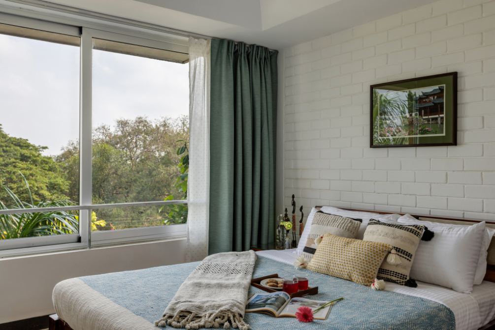 El Arbol - 2BR w Rooftop Pool in Nerul - 40